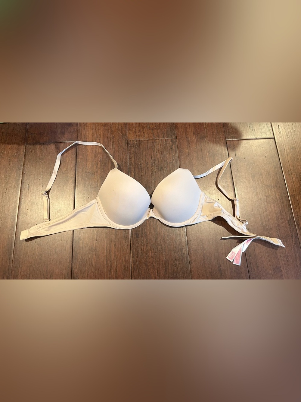 Victoria's Secret Light Nude Push-Up Bra 34A - Picture 15 of 15